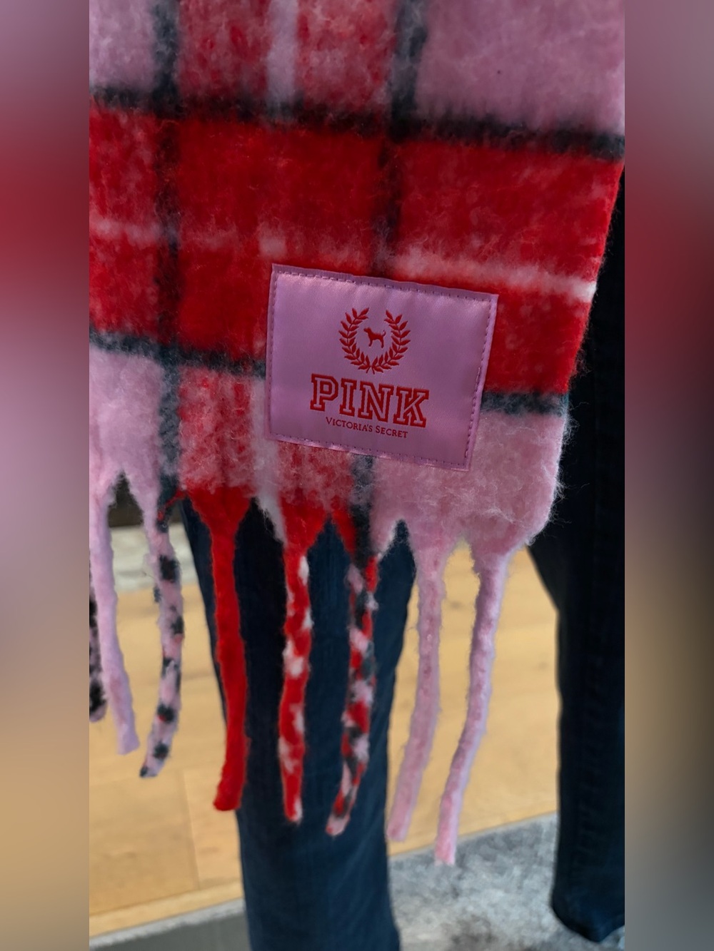 PINK Victoria’s Secret - Christmas Tartan Preppy Plaid Winter Scarf 🎄🎀 - Picture 5 of 7